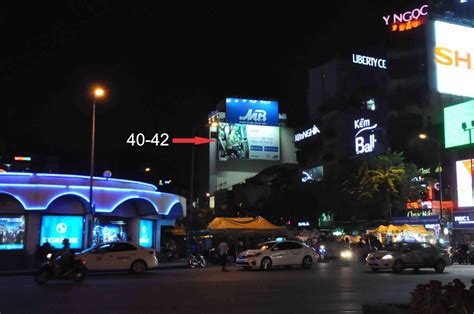 Billboard 40-42 VÀ 44-46 Phan Bội Châu - Quận 1 - TP HCM (Chợ Bến Thành ...