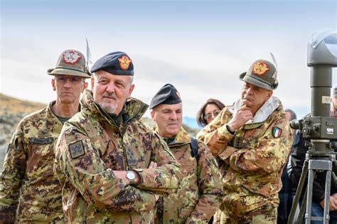 Esercito Esercitazione Vertigo Capo Di Stato Maggiore Le