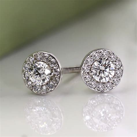 What is the Best Metal Option for Your Diamond Studs?