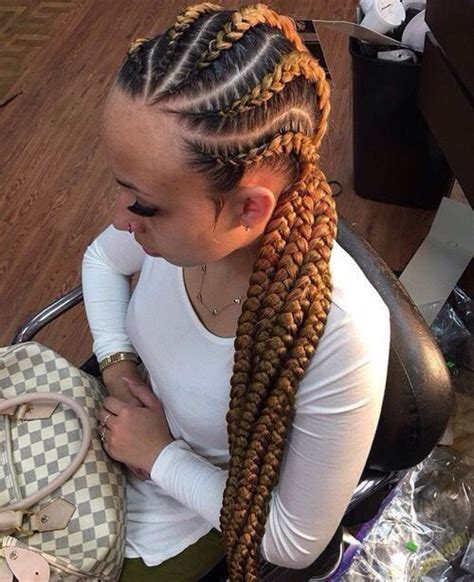 Seductive Honey Blonde Hairstyles To Inspire Your Next Look New Natural Hairstyles Honey