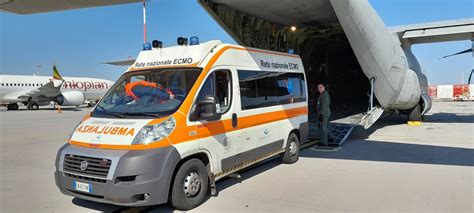 Volo Salva Vita Trasporto Sanitario Urgente Da Atene A Roma Con