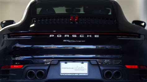 Why Porsche Loves The Flat-Six Engine (And Why You Should Too) - Pedfire