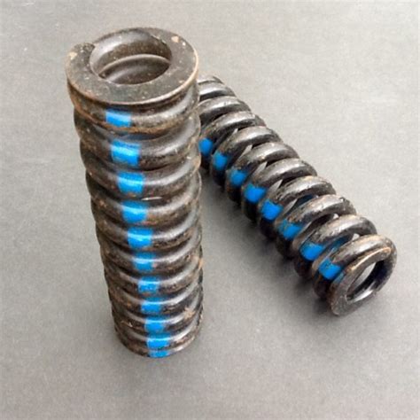 Heavy Duty Compression Springs Mm Long X Mm Diameter