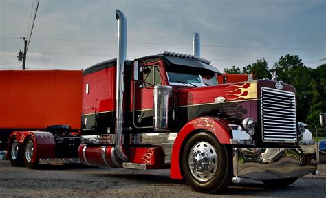 Peterbilt Wallpapers - Top Free Peterbilt Backgrounds - WallpaperAccess