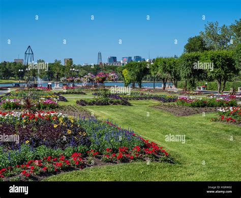 Queen Elizabeth Ii Gardens Wascana Centre Regina Saskatchewan Stock