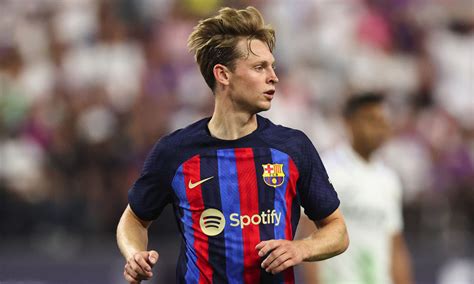 Xavi Offers Honest Verdict Of Frenkie De Jongs Future At Barcelona