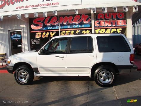 1999 Oxford White Ford Explorer Xlt 4x4 22274822 Car Color Galleries