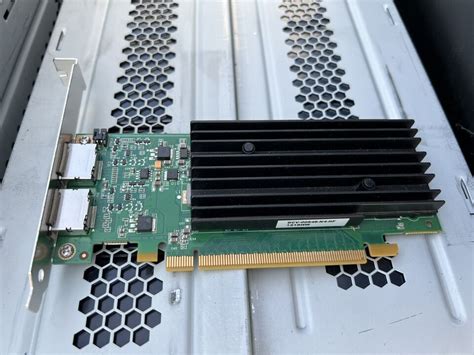 NVIDIA Quadro NVS 295 PNY 256 MB GDDR3 PCIe X16 Dual DP Graphics Card