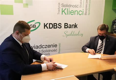 75 koncentratorów tlenu od KDBS Bank ratuje życie pacjentów chorych na