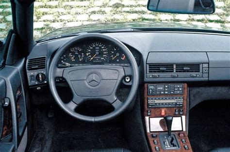 Mercedes-Benz SL-Class (R129) - Interior | Oldtimer