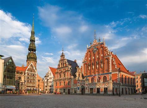 Shared - Riga Old Town Walking Tour - Explore Riga by Foot - OsaBus