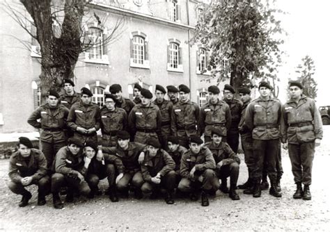 Photo De Classe 82 10 De 1982 516 Eme Regiment Du Train Copains D Avant