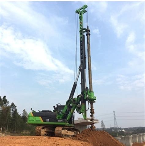 M Kr C Rotary Hydraulic Drilling Rig With Cat Chassis Pile