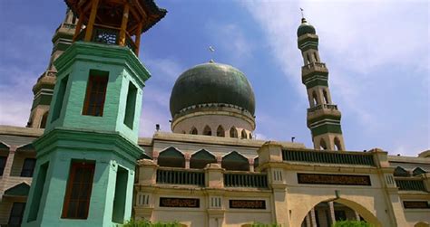 Arabic Architecture Of Mosques In China Are Being Altered In An Effort