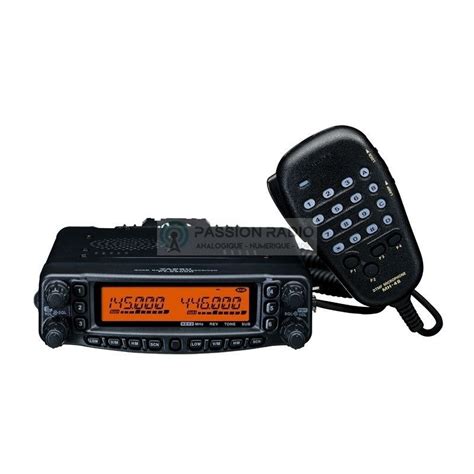 Radio Yaesu Quad Band