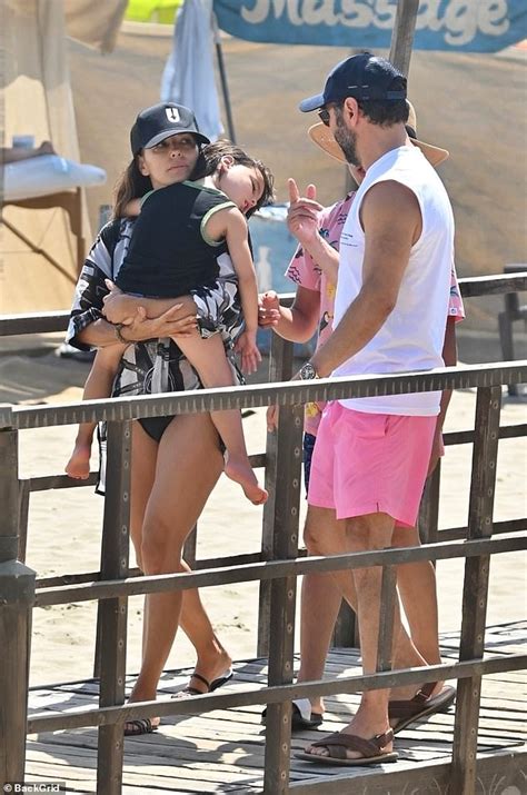 Eva Longoria Shows Off Her Toned Figure In A Ring Detailed Black Bikini In Marbella Daily