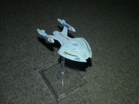 Star Trek Attack Wing USS Equinox unboxing