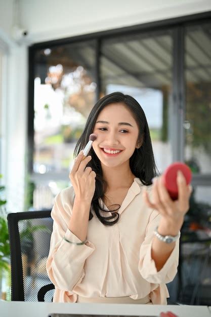 Premium Photo Beautiful Millennial Asian Female Office Worker Putting