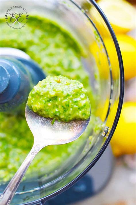 The Best Easy Homemade Basil Pesto Recipe With Pine Nutsvvvv