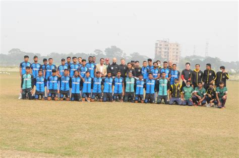 The head coach of Bangladesh national football team visited Saif ...