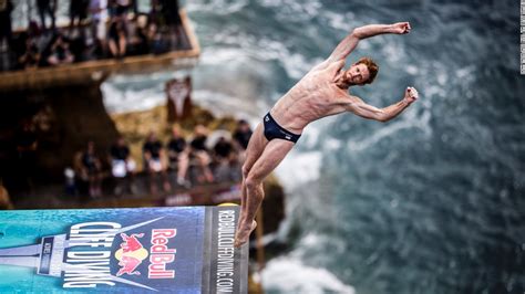 Breathtaking Daring Moments From Worlds Biggest Diving Competitions