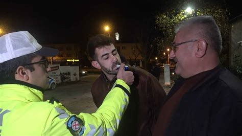 Bursada bu kez alkolden ceza yiyen baba oğlunu aradıOğlu da alkollü