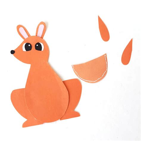 Preschool Kangaroo Craft * Moms and Crafters