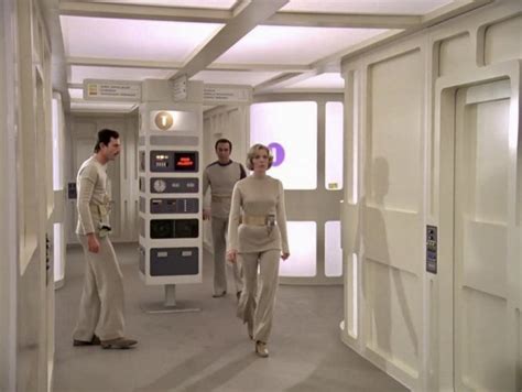 Pin By Cary Nakama On Space 1999 Sci Fi Tv Shows Sci Fi Tv Sci Fi