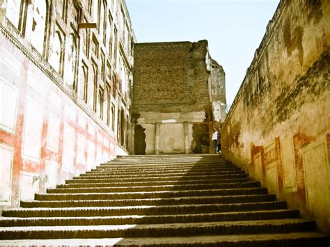 Lahore Fort - Pakistan | Shadows Galore