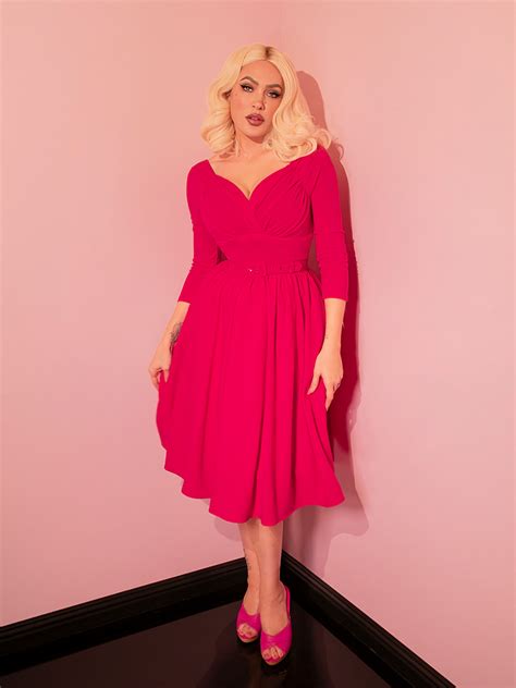 Starlet Swing Dress In Fuschia Retro Dress Vixen By Micheline Pitt