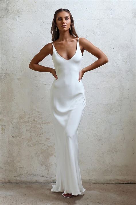 Wedding Dresses Wedding Gowns Bridal Gowns Under Wedding Dress Slip