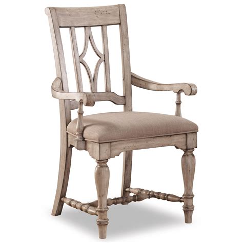 Flexsteel Wynwood Collection Plymouth Cottage Dining Arm Chair With