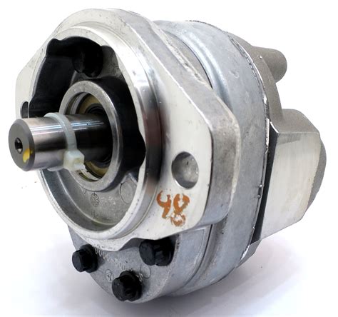 Cessna Gear Pump 26007 Rzd White House Products Ltd