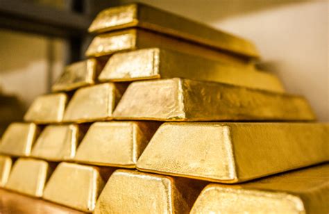 Gold Price Up By Rs 400 Per Tola To Set New Record Nepalnews