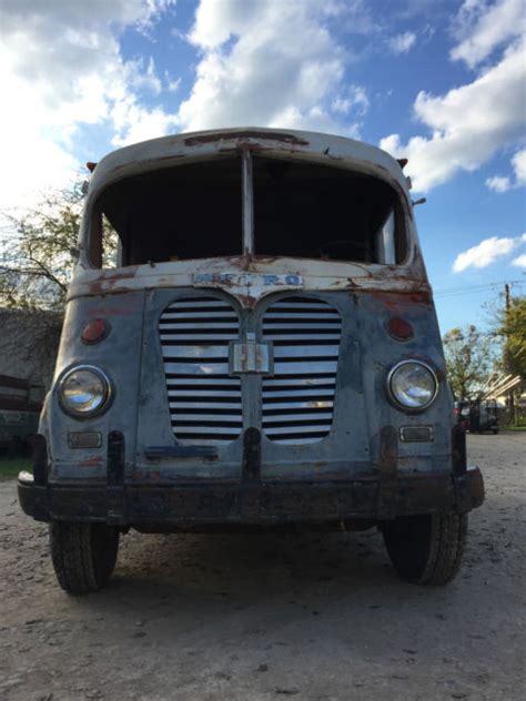 1955 IH Metro Step Van Divco COE Rat Rod Pannel Van Food Truck Chevy