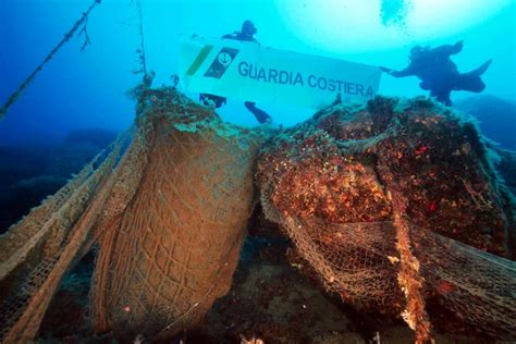 Mare Pi Pulito Grazie Alla Guardia Costiera Via Le Reti Abbandonate