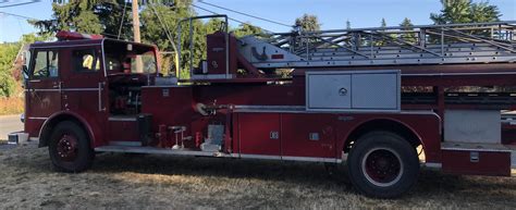 Seagrave Aerial Used Truck Details