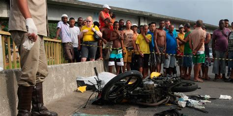 Jornal Correio Mortes De Motociclistas Ultrapassam De Ocupantes De