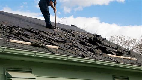 Protecting your home during the tear-off phase – Land Roofing OKC