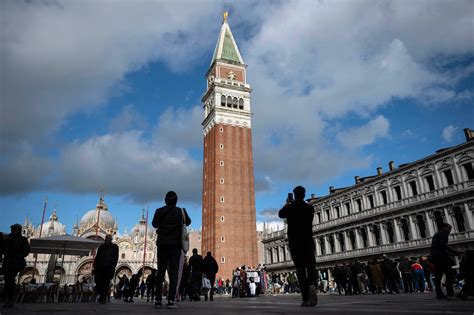 Venice implements new access fees for day-trippers: What to know about