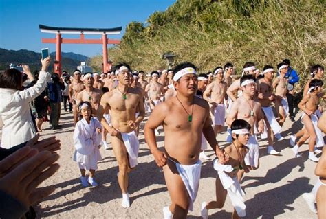 For 1st Time In 1250 Years Women To Participate In Japans Naked Man