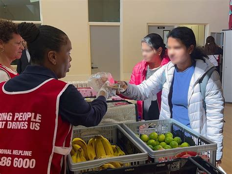 Gran Inauguración del Banco de Alimentos en la Iglesia Universal de