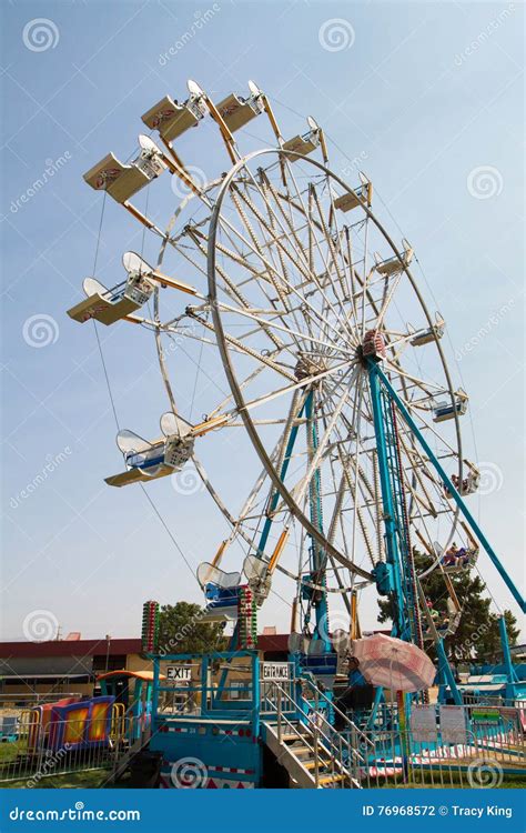 Large ferris wheel editorial photography. Image of idahousa - 76968572