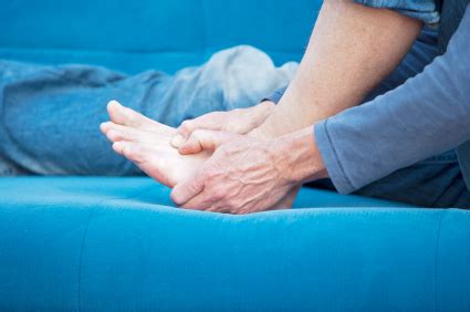 How Rheumatoid Arthritis Affects your Feet