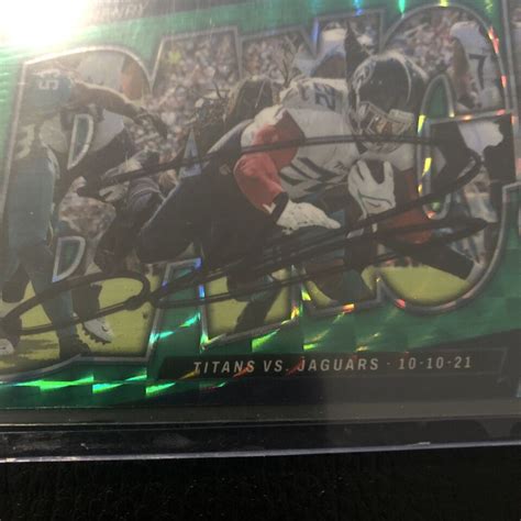 Derrick Henry Autographed Panini Mosaic Bang Green Mosaic Prizm