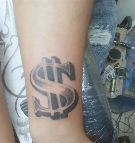 Dollar💰 dollar sign💲 tattoo | Dollar sign tattoo, Tattoos, Dollar sign