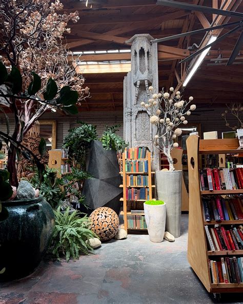 The Last Bookstore Studio City (@lastbookstorestudiocity) • Instagram