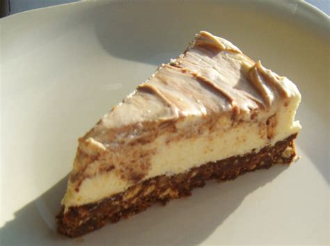 my handcrafted home: No Bake Chocolate Swirl Cheesecake