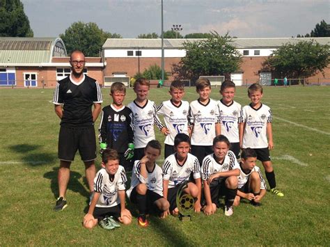 Actualité Les U11 très beaux finalistes du tournoi club Football