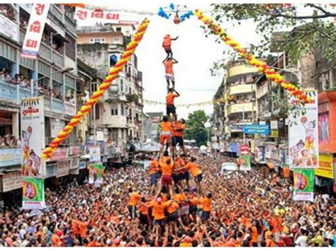 Janmashtami Here S Why It Always Rains In Mumbai During Dahi Handi